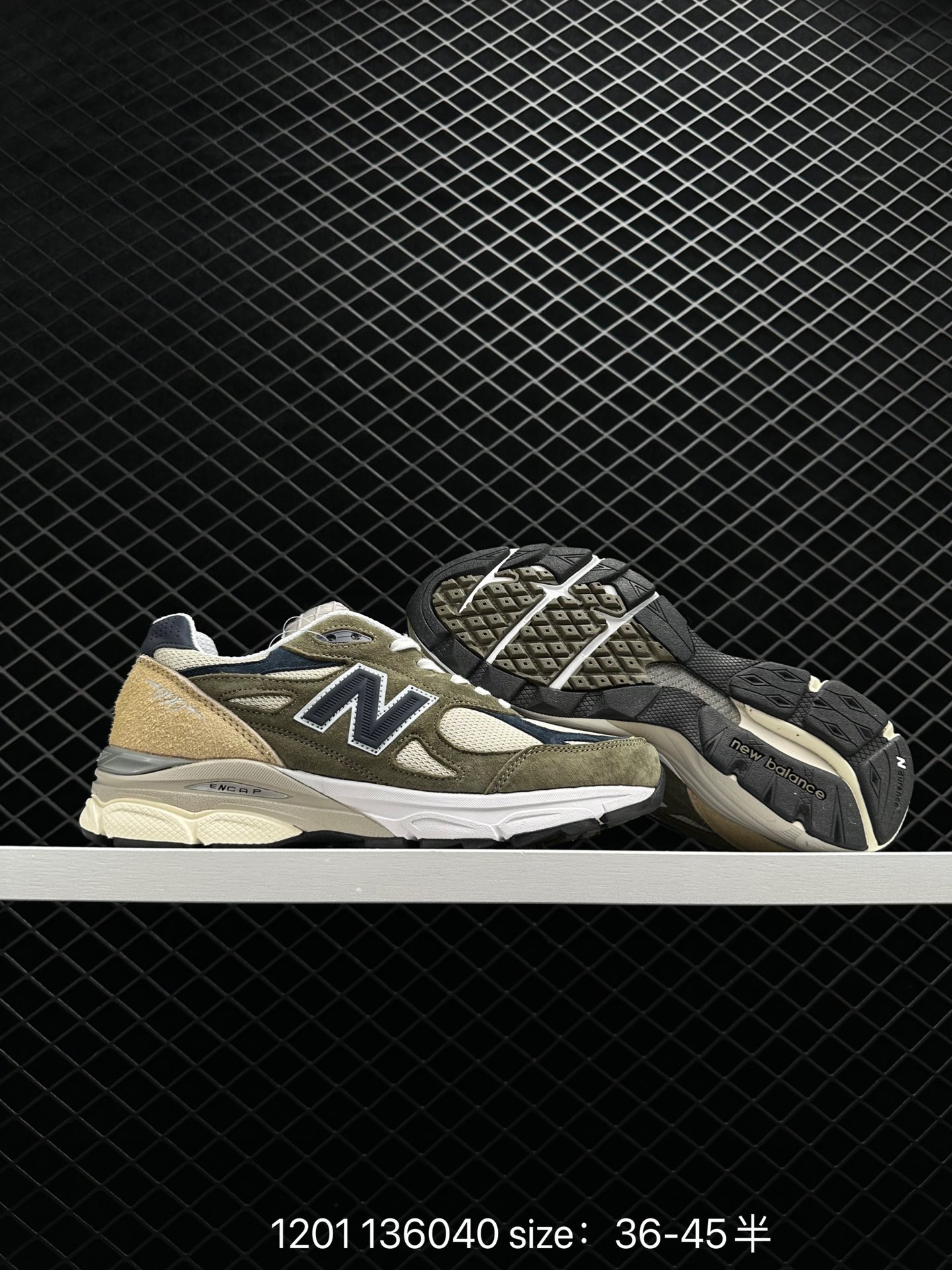 New Balance M990